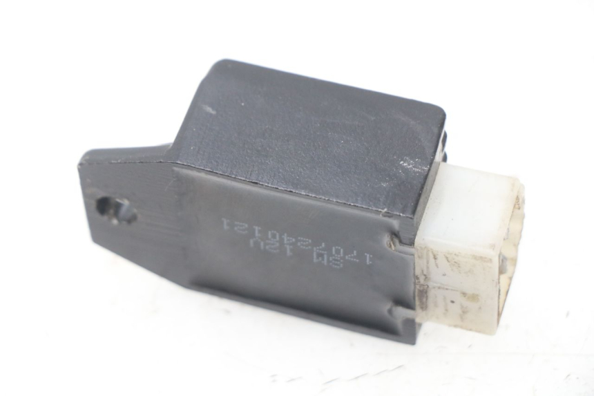 photo de REGULADOR DE CARGA TNT MOTOR ROMA 10' 4T 50 (2007 - 2018) - Otra perspectiva