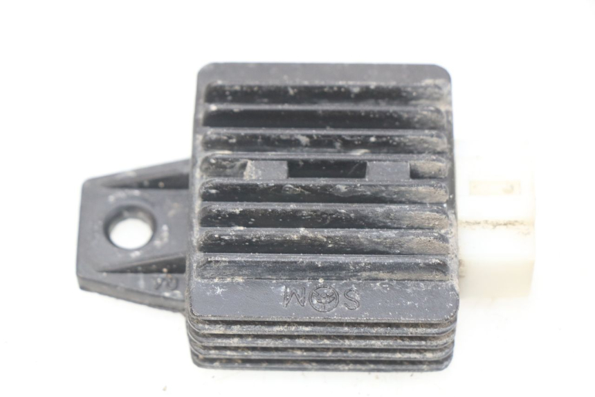 photo de REGULADOR DE CARGA TNT MOTOR ROMA 10' 4T 50 (2007 - 2018) - Vista principal