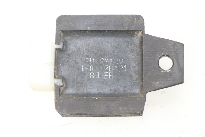 photo de REGULADOR DE CARGA TNT MOTOR ROMA 10' 4T 50 (2007 - 2018) - Zoom estado de uso