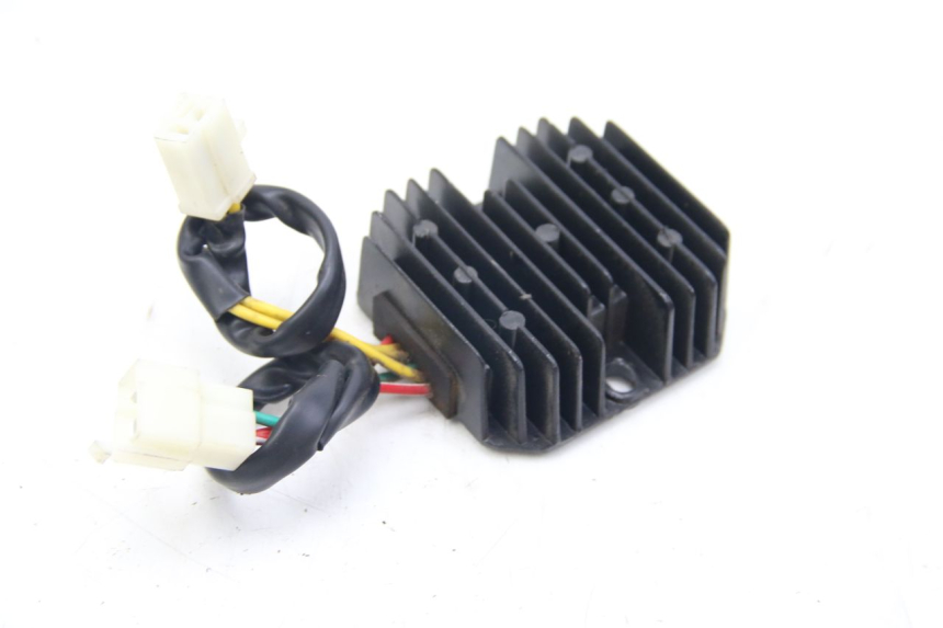 photo de REGULADOR DE CARGA TNT MOTOR ROMA 10' 4T 50 (2019 - 2022) - Vista principal