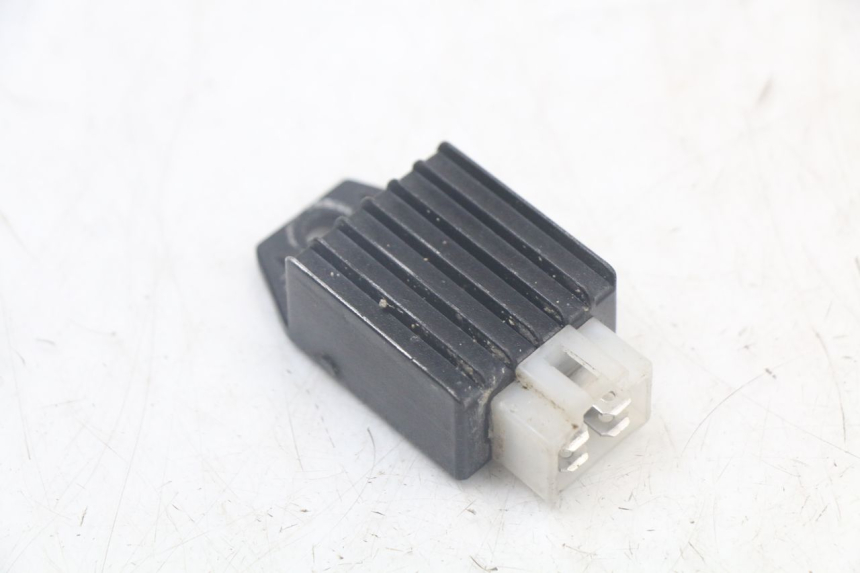 photo de REGULADOR DE CARGA TNT MOTOR ROMA 10' 4T 50 (2007 - 2018) - Vista principal