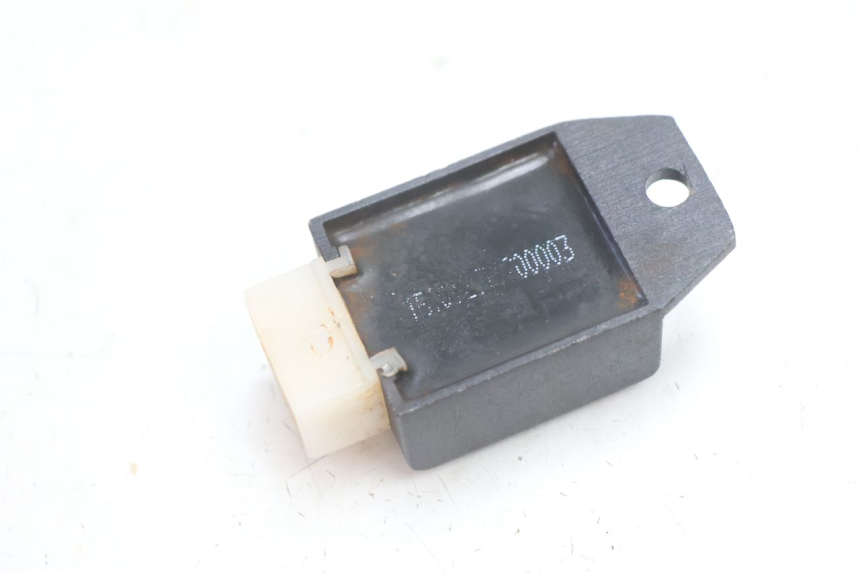 photo de REGULADOR TNT MOTOR ROMA 12' 2T 50 (2007 - 2018) - Otra perspectiva