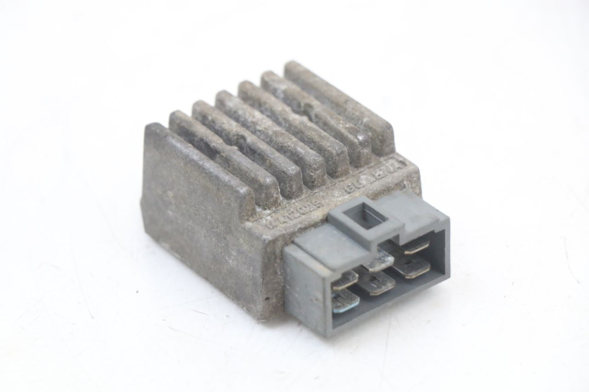 photo de REGULADOR APRILIA RS 50 (2006 - 2010) - Detalle de la pieza