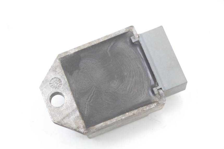 photo de REGULADOR APRILIA RS 50 (2006 - 2010) - Otra perspectiva