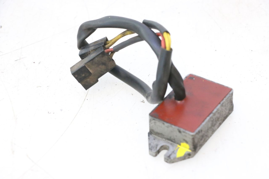 photo de REGULADOR MZ RT 125 (2000 - 2008) - Detalle de la pieza