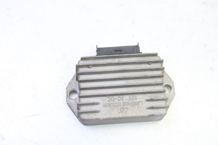 photo de REGULADOR DE CARGA GILERA RUNNER SP 50 (2009 - 2017) - Detalle de la pieza