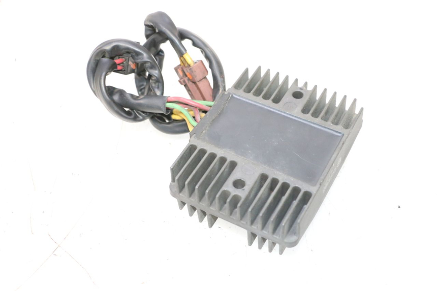 photo de REGULADOR DE CARGA PEUGEOT SATELIS COMPRESSOR K15 125 (2006 - 2009) - Zoom estado de uso