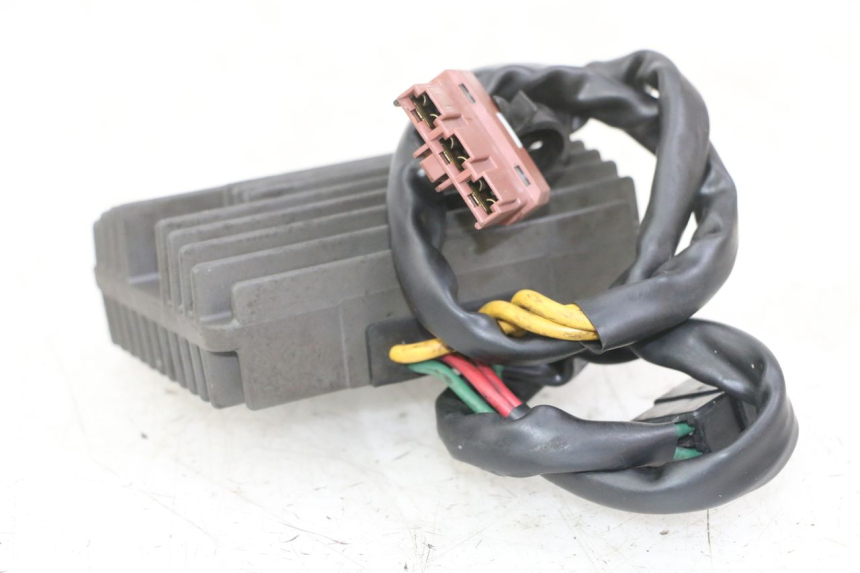 photo de REGULADOR PEUGEOT SATELIS 125 (2013 - 2018) - Vista general del producto