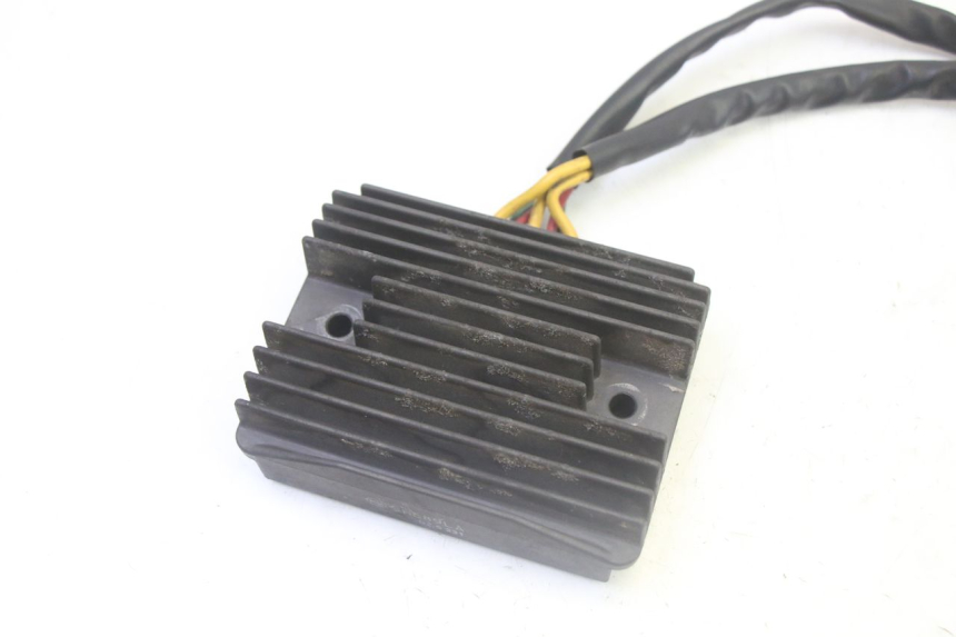 photo de REGULADOR PEUGEOT SATELIS 125 (2013 - 2018) - Detalle de la pieza