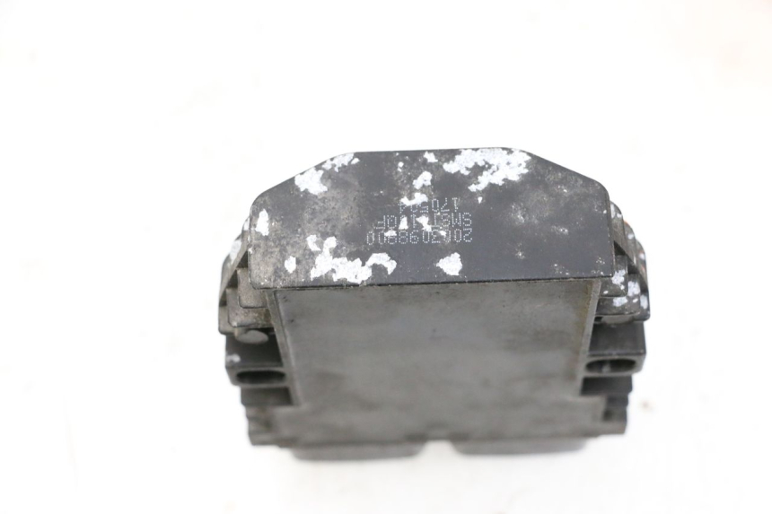 photo de REGULADOR PEUGEOT SATELIS 125 (2013 - 2018) - Zoom estado de uso