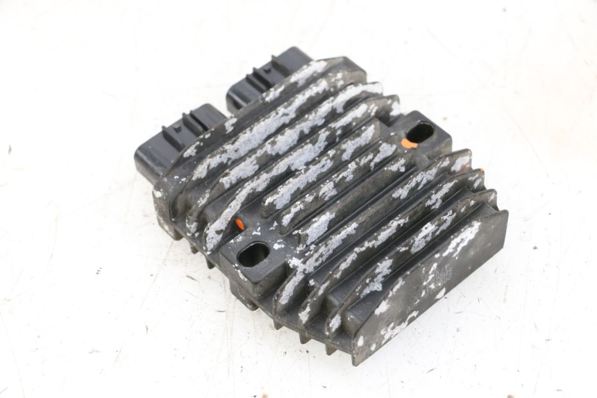 photo de REGULADOR PEUGEOT SATELIS 125 (2013 - 2018) - Vista general del producto