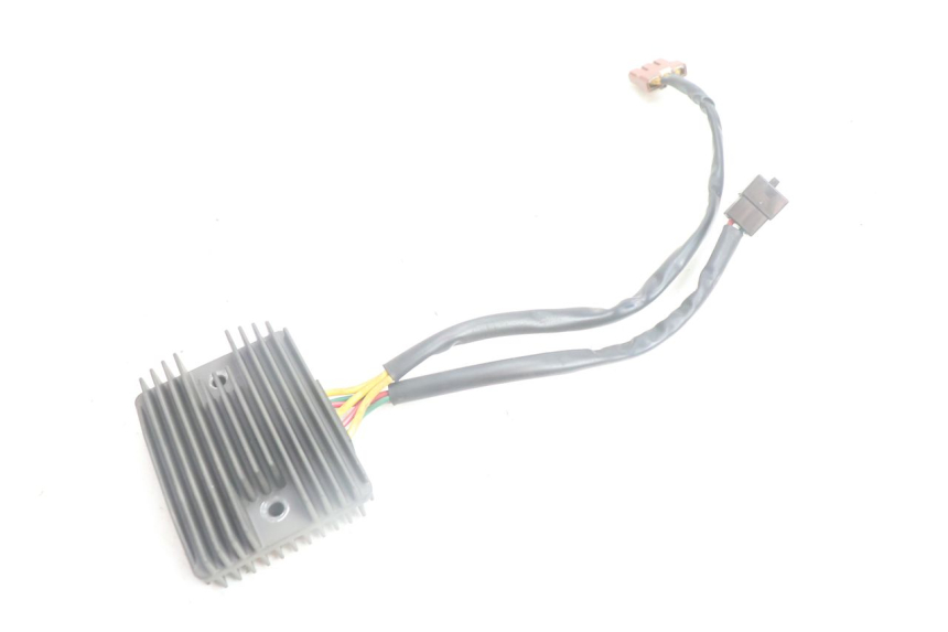 photo de REGULADOR DE CARGA PEUGEOT SATELIS 125 (2006 - 2009) - Vista principal