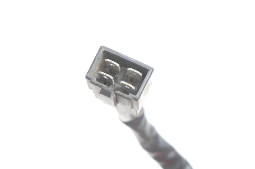 photo de REGULADOR DE CARGA PEUGEOT SATELIS 125 (2006 - 2009) - Primer plano técnico