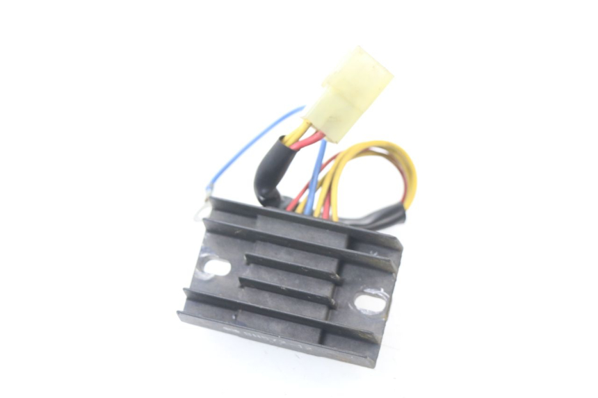 photo de REGULADOR APRILIA SCARABEO GT 125 (1999 - 2007) - Vista principal