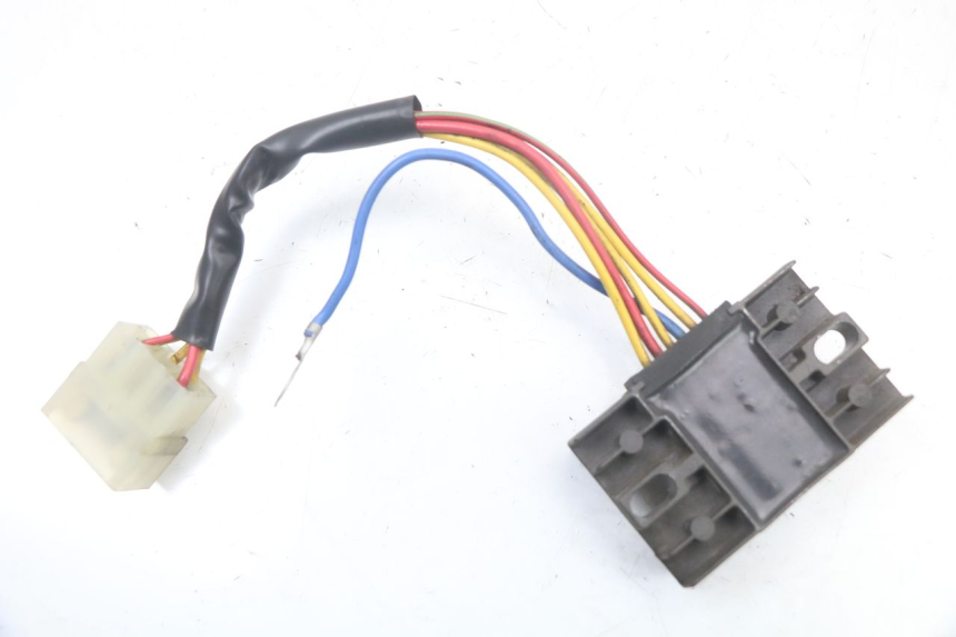 photo de REGULADOR APRILIA SCARABEO GT 125 (1999 - 2007) - Zoom estado de uso