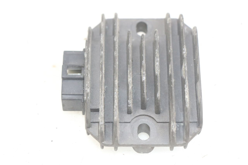 photo de REGULADOR DE CARGA APRILIA SCARABEO LIGHT 125 (2007 - 2011) - Vista principal