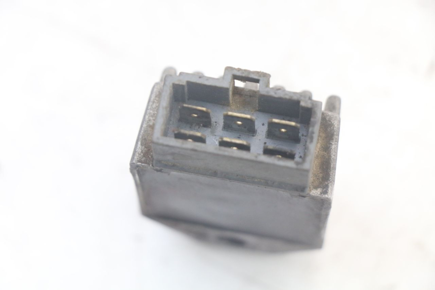 photo de REGULADOR DE CARGA DERBI SENDA SM X-TREME 50 (2006 - 2010) - Otra perspectiva