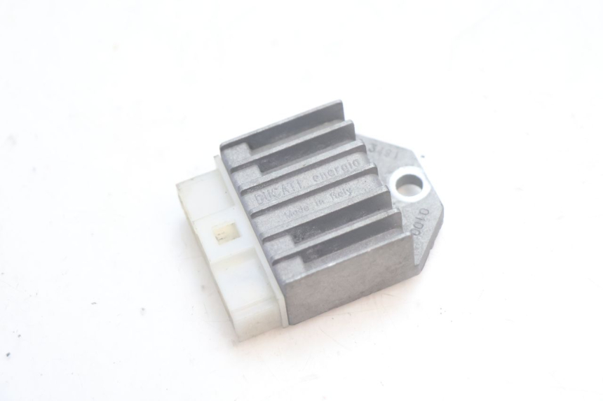photo de REGULADOR YAMAHA SLIDER 50 (1999 - 2004) - Vista principal