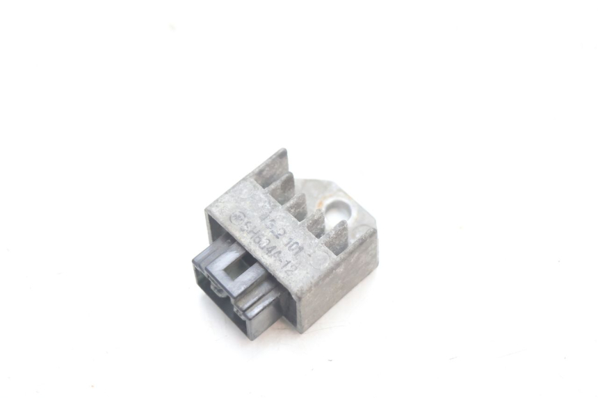 photo de REGULADOR PEUGEOT SPEEDFIGHT 2 AC 50 (2000 - 2009) - Vista principal