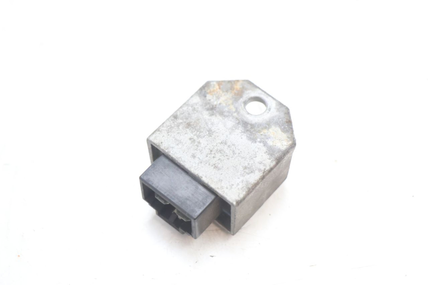 photo de REGULADOR PEUGEOT SPEEDFIGHT 2 AC 50 (2000 - 2009) - Otra perspectiva