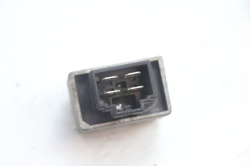photo de REGULADOR PEUGEOT SPEEDFIGHT 2 AC 50 (2000 - 2009) - Otra perspectiva