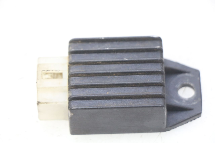 photo de REGULADOR DE CARGA CHINESE QUAD SPEEDY DELUXE 125 - Vista principal