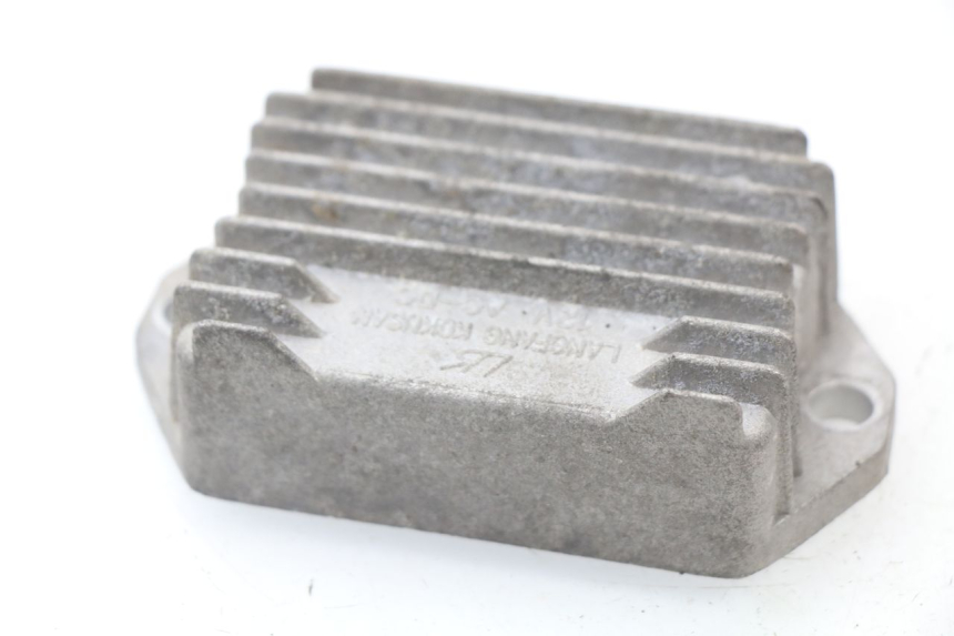 photo de REGULADOR DE CARGA APRILIA SR 2T 50 (2012 - 2017) - Detalle de la pieza