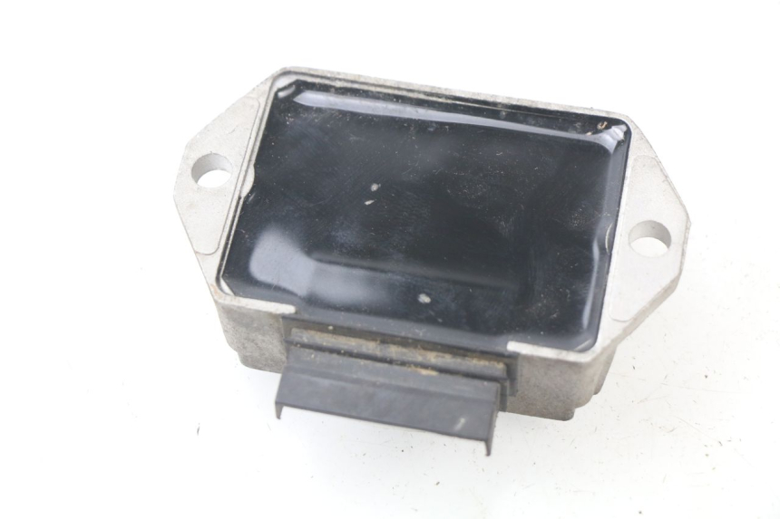 photo de REGULADOR DE CARGA APRILIA SR 2T 50 (2012 - 2017) - Zoom estado de uso