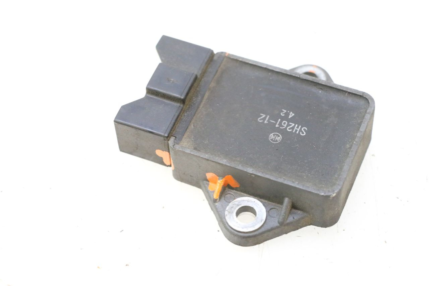 photo de REGULADOR HONDA ST PAN EUROPEAN 1100 (1990 - 2002) - Vista principal