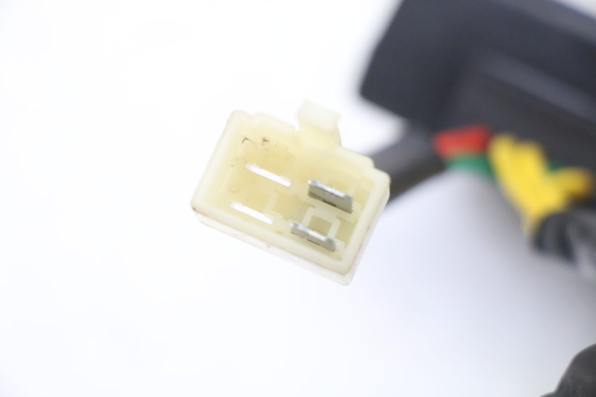 photo de REGULADOR PEUGEOT STREETZONE I 2T 50 (2018 - 2020) - Primer plano técnico