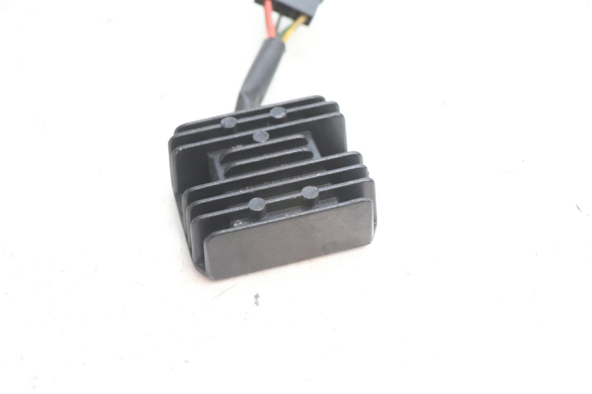 photo de REGULADOR KYMCO SUPER 8 2T 50 (2007 - 2013) - Detalle de la pieza