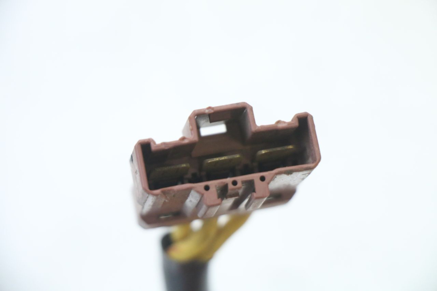 photo de REGULADOR KTM SUPERENDURO R 950 (2005 - 2009) - Primer plano técnico