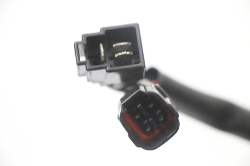 photo de REGULADOR SUZUKI GSX F GSXF 650 (2007 - 2015) - Primer plano técnico