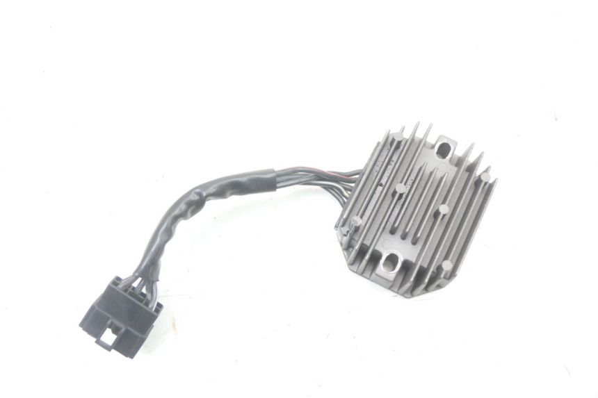 photo de REGULADOR SUZUKI SV S 650 (1999 - 2002) - Detalle de la pieza