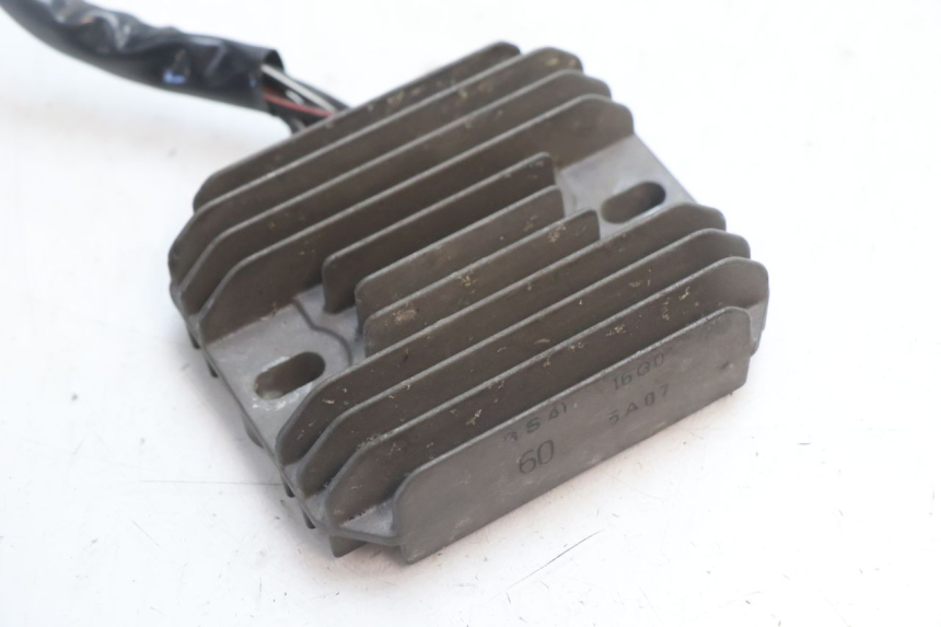 photo de REGULADOR SUZUKI SV S 650 (2003 - 2009) - Detalle de la pieza