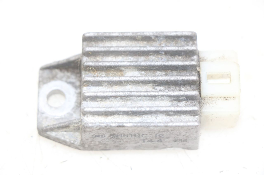 photo de REGULADOR DE CARGA PEUGEOT SV 125 (1991 - 1994) - Vista principal