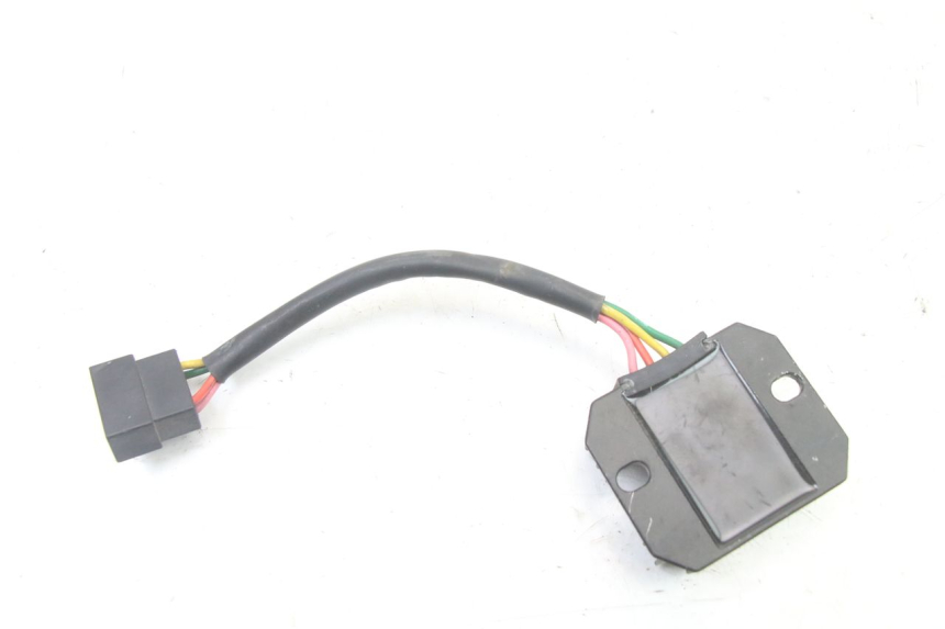 photo de REGULADOR SYM FIDDLE 3 III 50 (2014 - 2020) - Zoom estado de uso