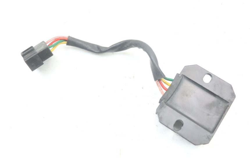 photo de REGULADOR DE CARGA SYM ORBIT 2 4T 50 (2018 - 2022) - Otra perspectiva