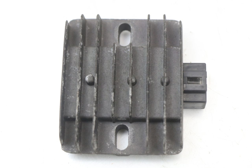 photo de REGULADOR DE CARGA KEEWAY TX 50 (2008 - 2015) - Zoom estado de uso