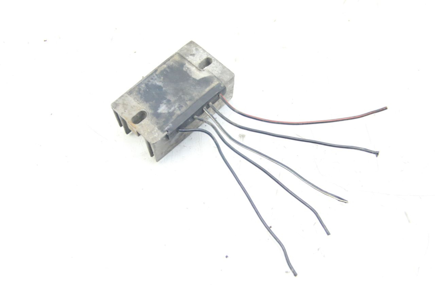 photo de REGULADOR DE CARGA SUZUKI UH BURGMAN 125 (2002 - 2006) - Vista principal