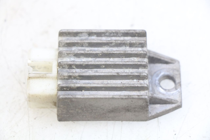 photo de REGULADOR DE CARGA PEUGEOT V-CLIC VCLIC 50 (2007 - 2013) - Vista principal