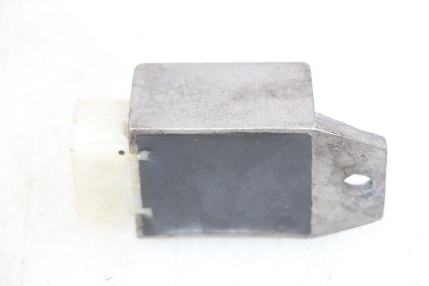 photo de REGULADOR DE CARGA PEUGEOT V-CLIC VCLIC 50 (2007 - 2013) - Otra perspectiva