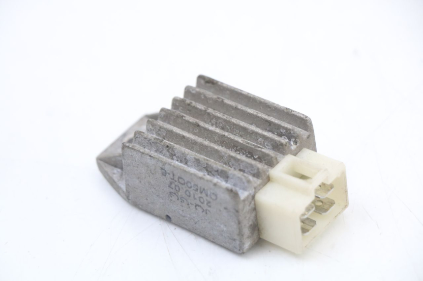 photo de REGULADOR DE CARGA PEUGEOT V-CLIC VCLIC 50 (2007 - 2013) - Vista principal