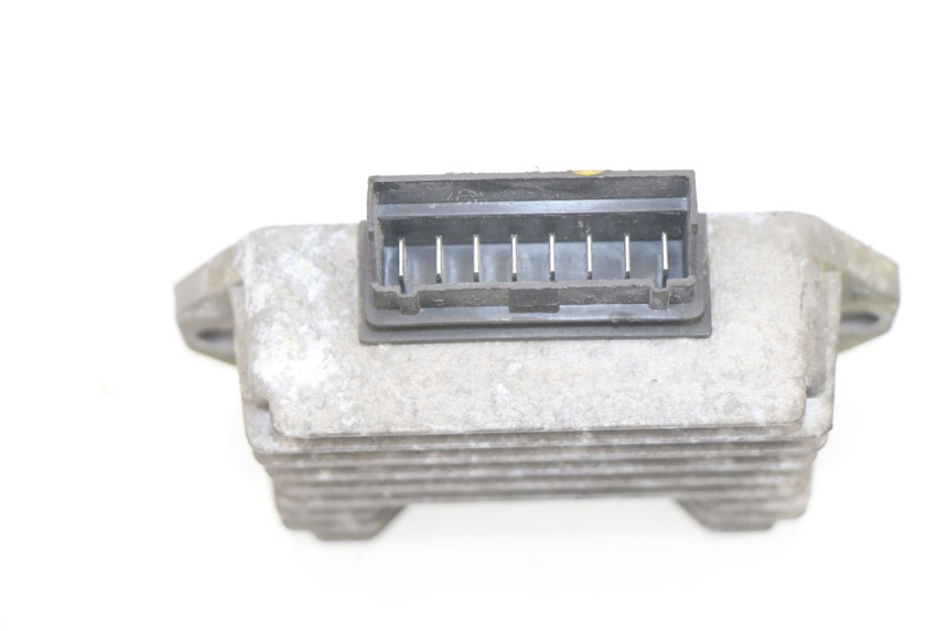 photo de REGULADOR DE CARGA PIAGGIO VESPA LX 2T 50 (2005 - 2013) - Otra perspectiva