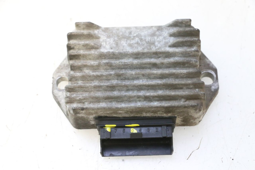 photo de REGULADOR DE CARGA PIAGGIO VESPA LX 2T 50 (2005 - 2013) - Vista principal