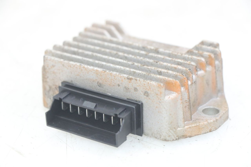 photo de REGULADOR DE CARGA PIAGGIO VESPA S 2T 50 (2007 - 2014) - Vista principal