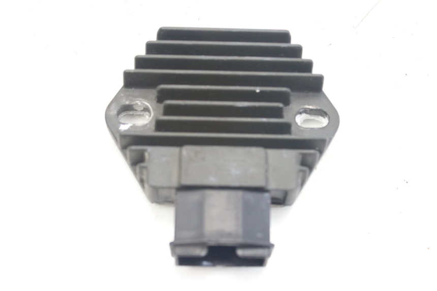 photo de REGULADOR DE CARGA HONDA VFR FI RC46 800 (1998 - 2001) - Vista principal