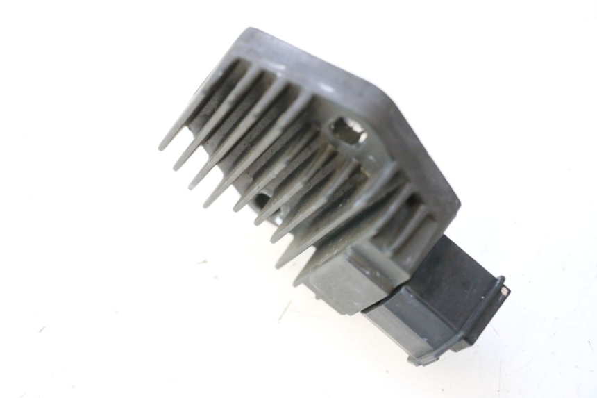 photo de REGULADOR DE CARGA HONDA VFR FI RC46 800 (1998 - 2001) - Vista general del producto
