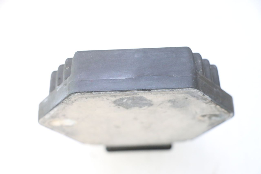 photo de REGULADOR DE CARGA HONDA VFR FI RC46 800 (1998 - 2001) - Recambio usado revisado