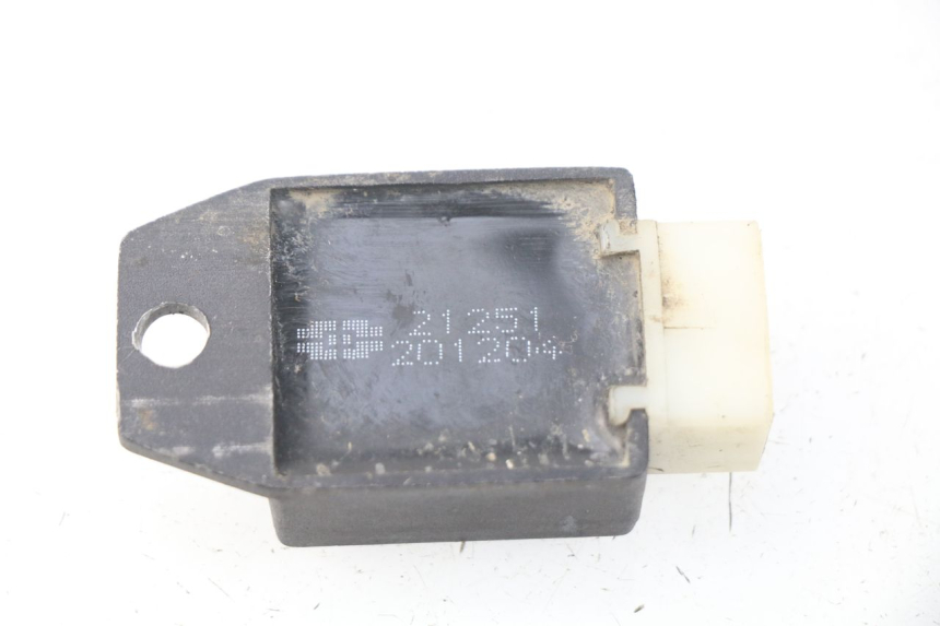 photo de REGULADOR DE CARGA EUROCKA VIRTUALITY GT 4T 50 (2011 - 2017) - Zoom estado de uso